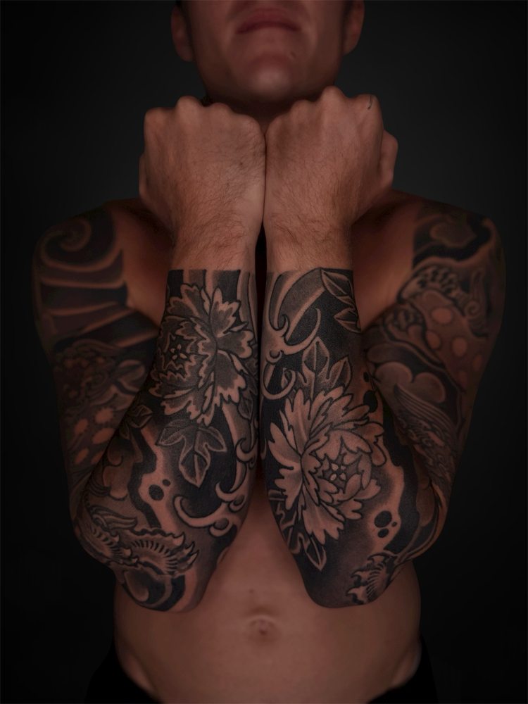 Japanese-style floral forearm sleeves in black and grey